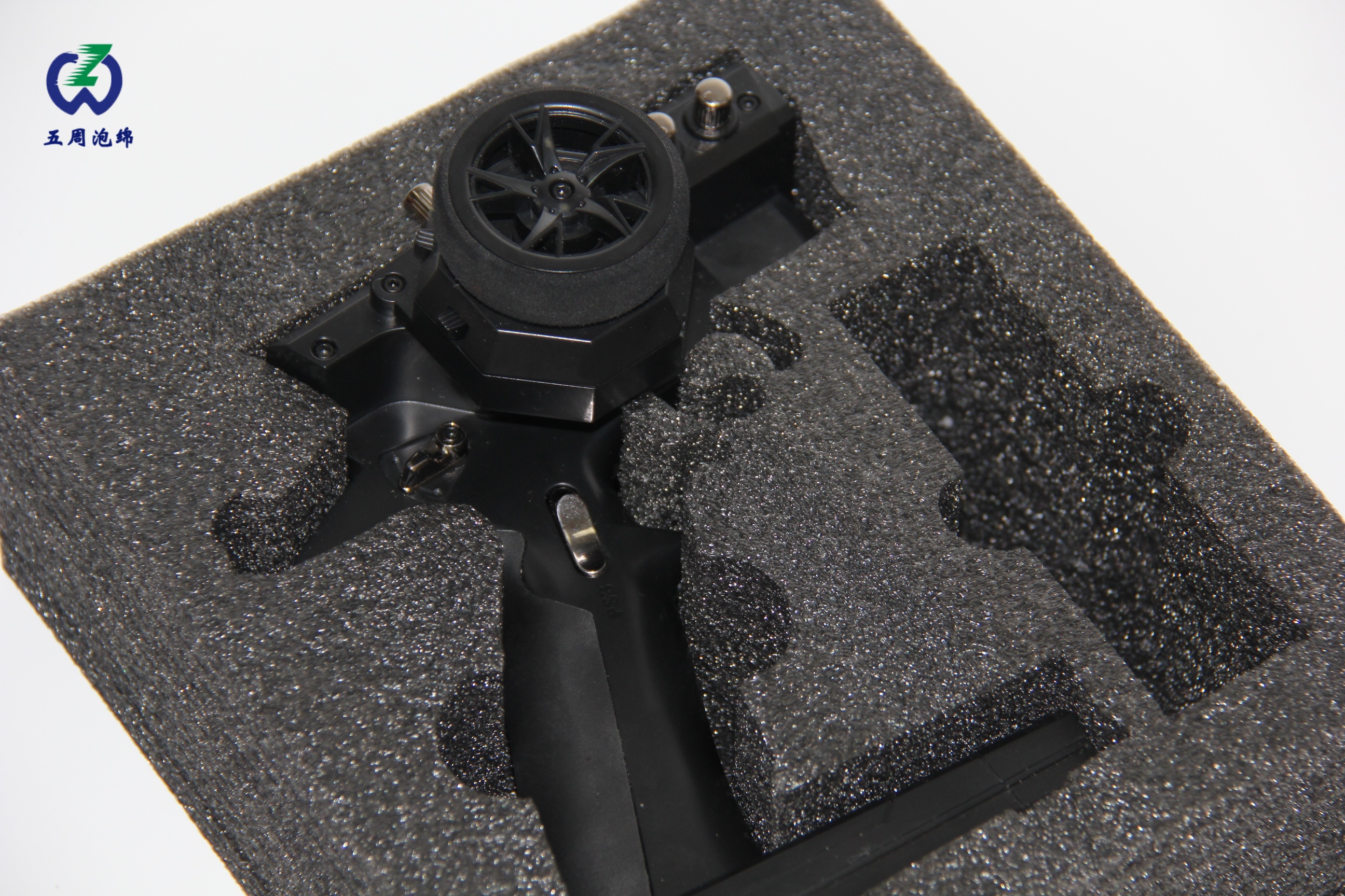 電子電器珍珠棉內(nèi)襯選型指南：3 個客戶案例教你選對防護方案